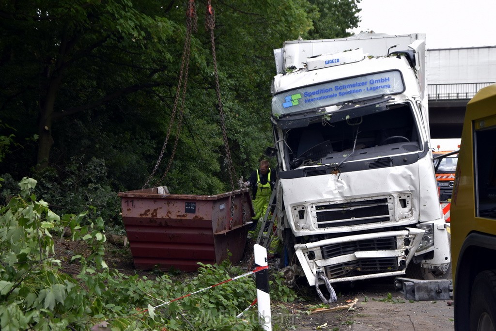 Schwerer VU A 3 Rich Oberhausen Hoehe AK Leverkusen P822.JPG - Miklos Laubert